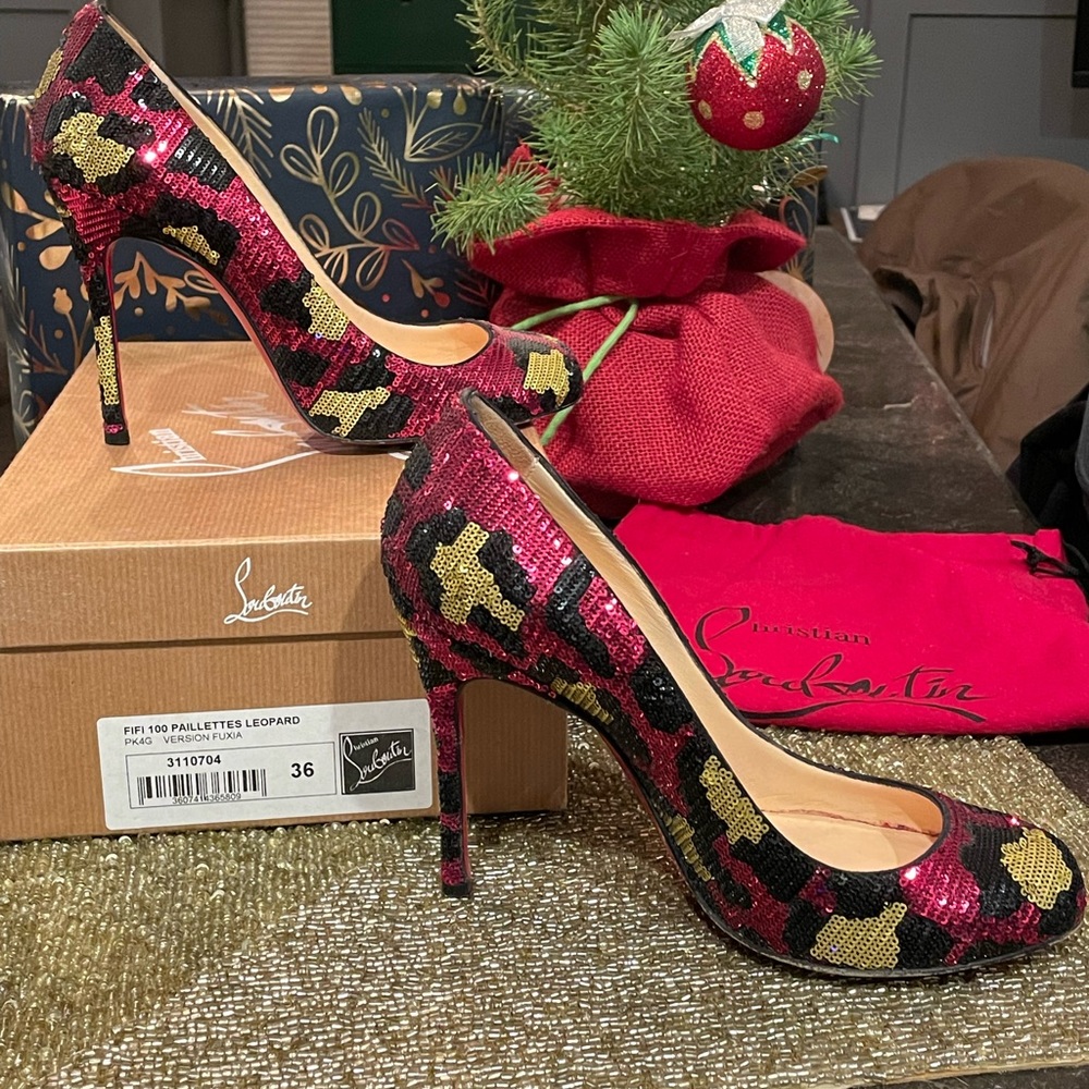 Fifi 100mm Paillettes Leopard - Super Rare! Super Fun!